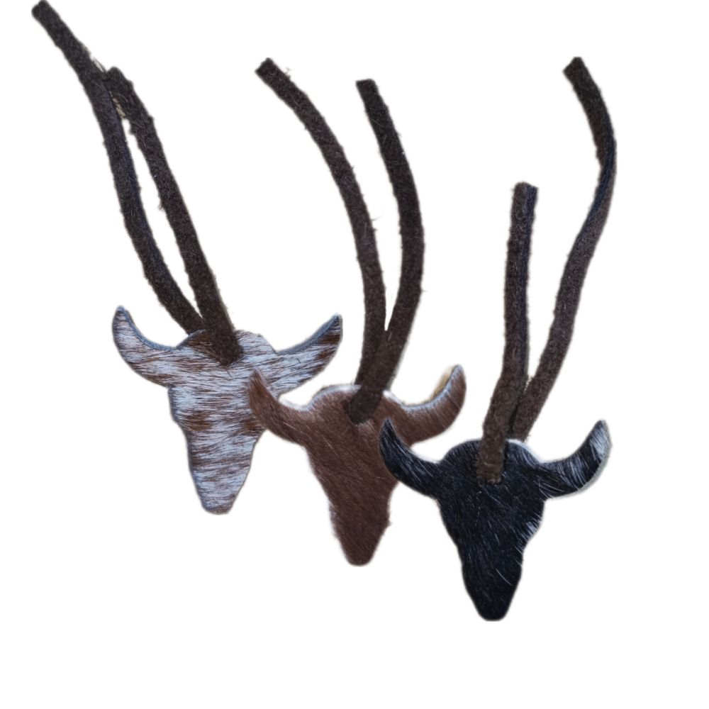 Ornament Steer Head, Natural Cowhide Assorted