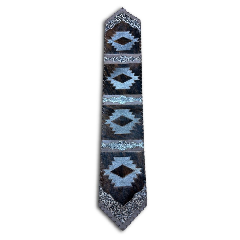 Table Runner Model 2 - Navajo, Floral Tan Details, Laced Border, 1' X 10'