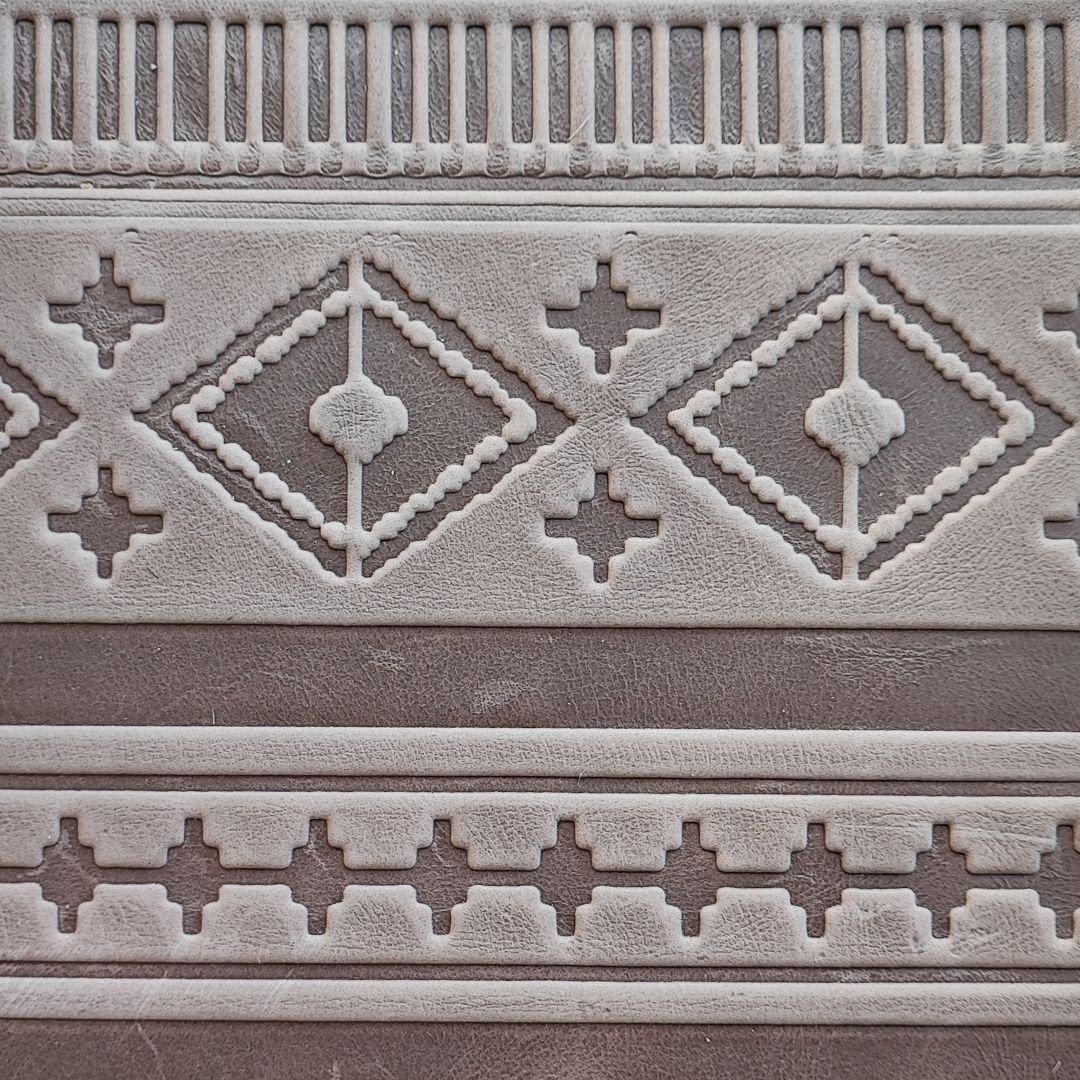 Navajo Brown No Top Painting Embossed Sides Navajo Brown No Top Painting Embossed Sides